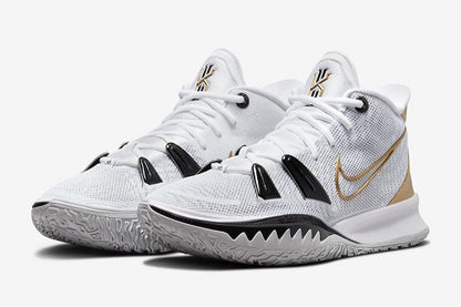 Kyrie 7