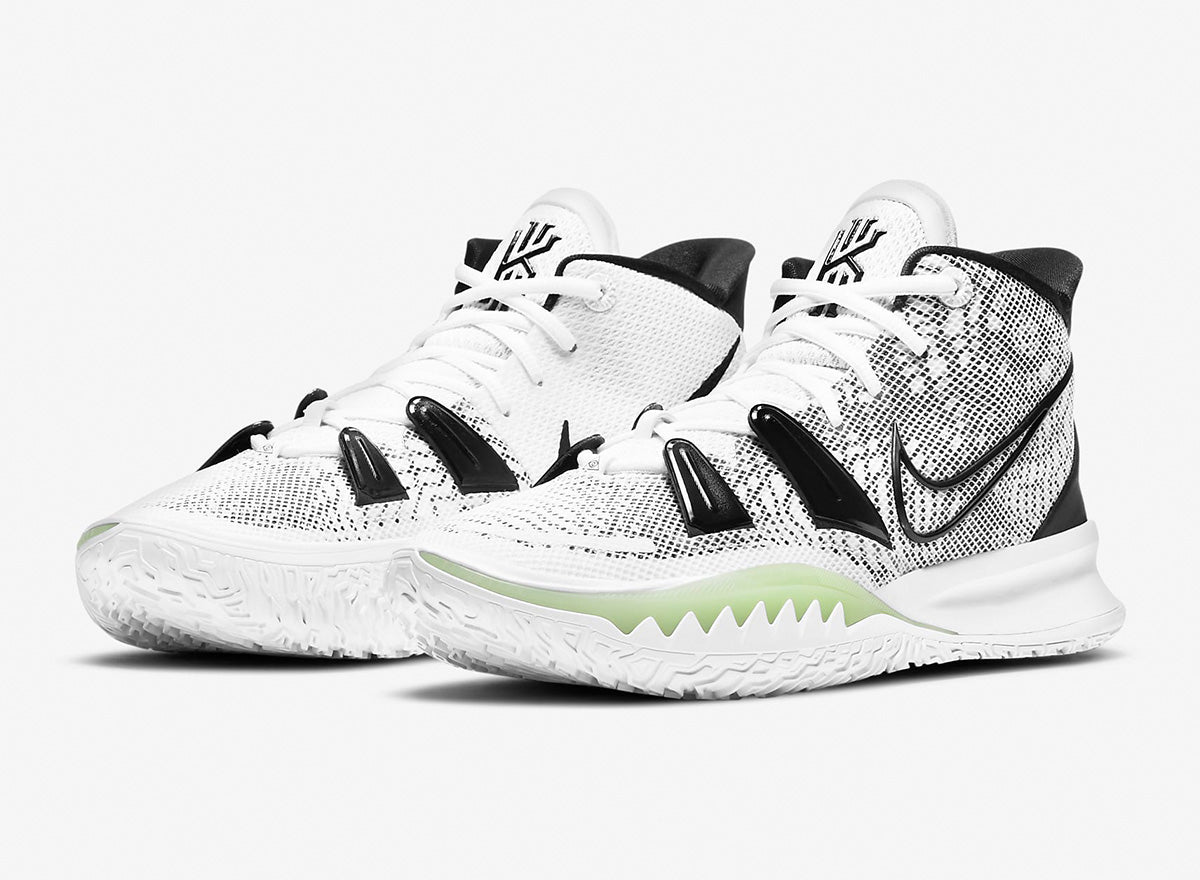 Kyrie 7